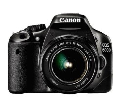 Canon EOS 600D Spiegelreflexkamera SLR